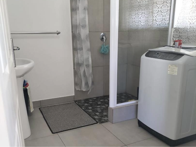 4 Bedroom Property for Sale in Kleinmond Western Cape